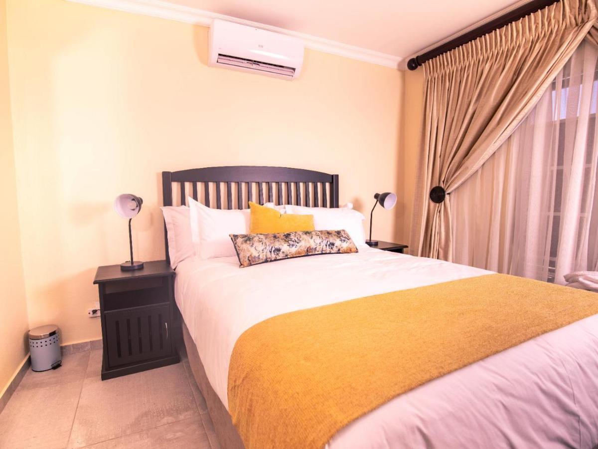 Masingitana Hotel Acornhoek Extérieur photo