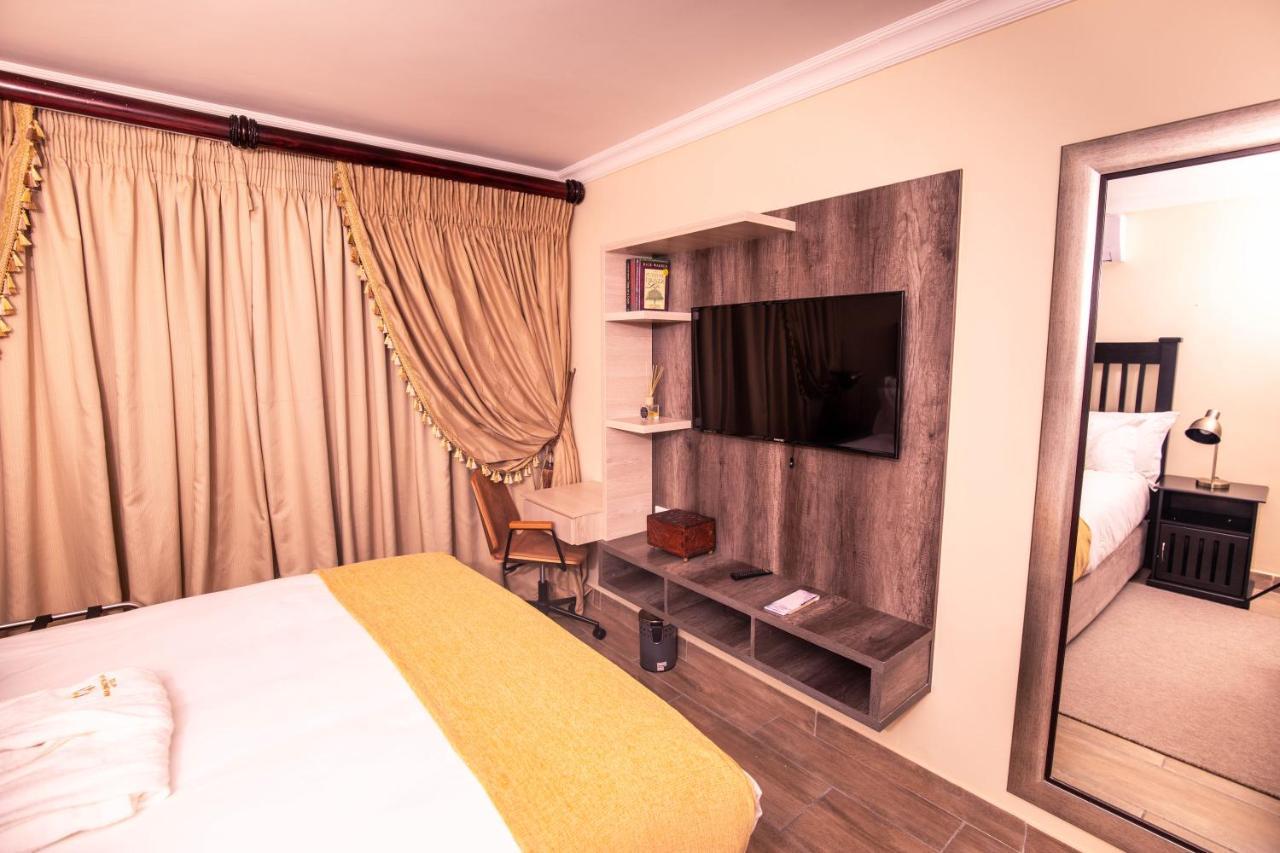 Masingitana Hotel Acornhoek Extérieur photo